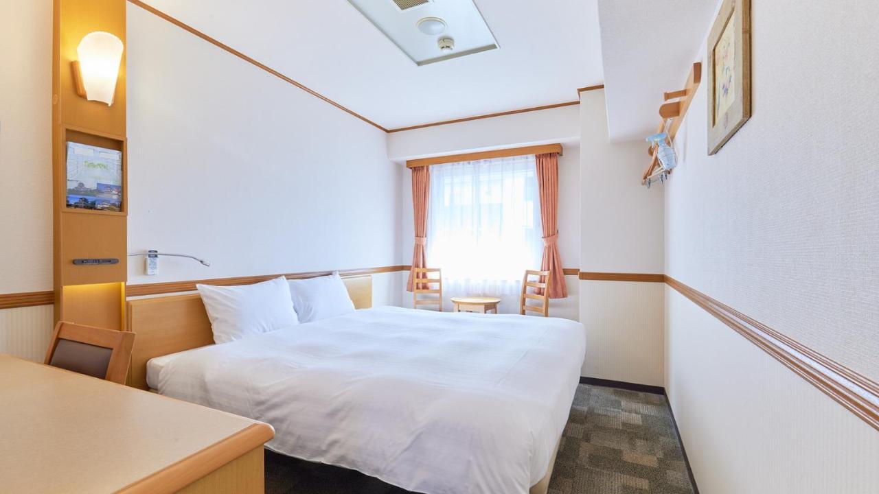 Toyoko Inn Kintetsu Yokkaichi Eki Kita Guchi Exterior foto