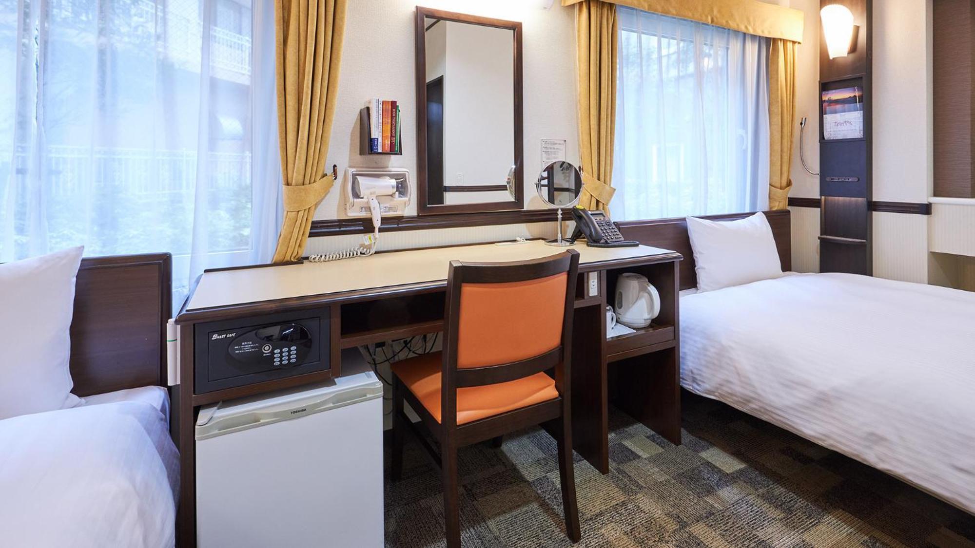 Toyoko Inn Kintetsu Yokkaichi Eki Kita Guchi Zimmer foto